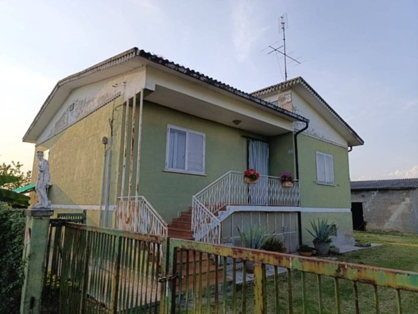 casa indipendente in vendita a Castelnuovo Rangone