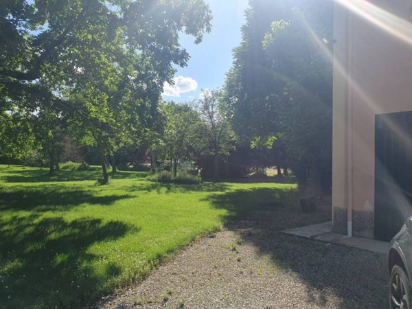 casa indipendente in vendita a Castelnuovo Rangone in zona Montale Rangone