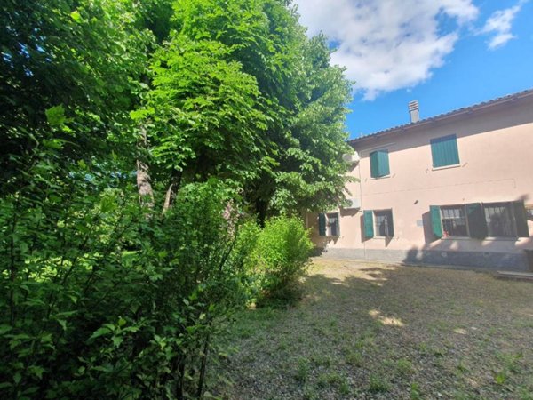 casa indipendente in vendita a Castelnuovo Rangone in zona Montale Rangone