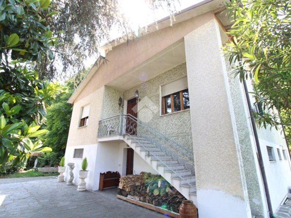 casa indipendente in vendita a Castelnuovo Rangone