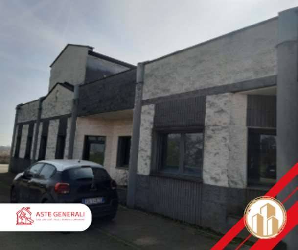 negozio in vendita a Castelnuovo Rangone