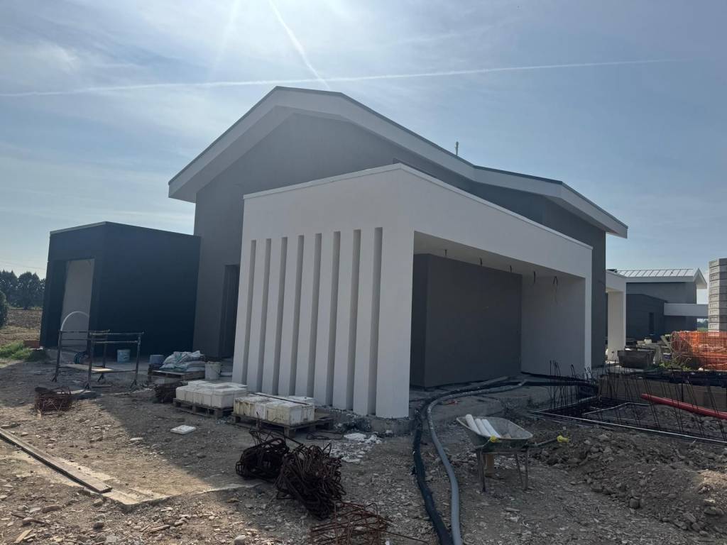casa indipendente in vendita a Castelnuovo Rangone in zona Montale Rangone