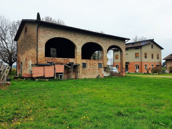 terreno agricolo in vendita a Castelnuovo Rangone in zona Montale Rangone