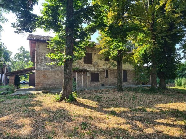 casale in vendita a Castelnuovo Rangone