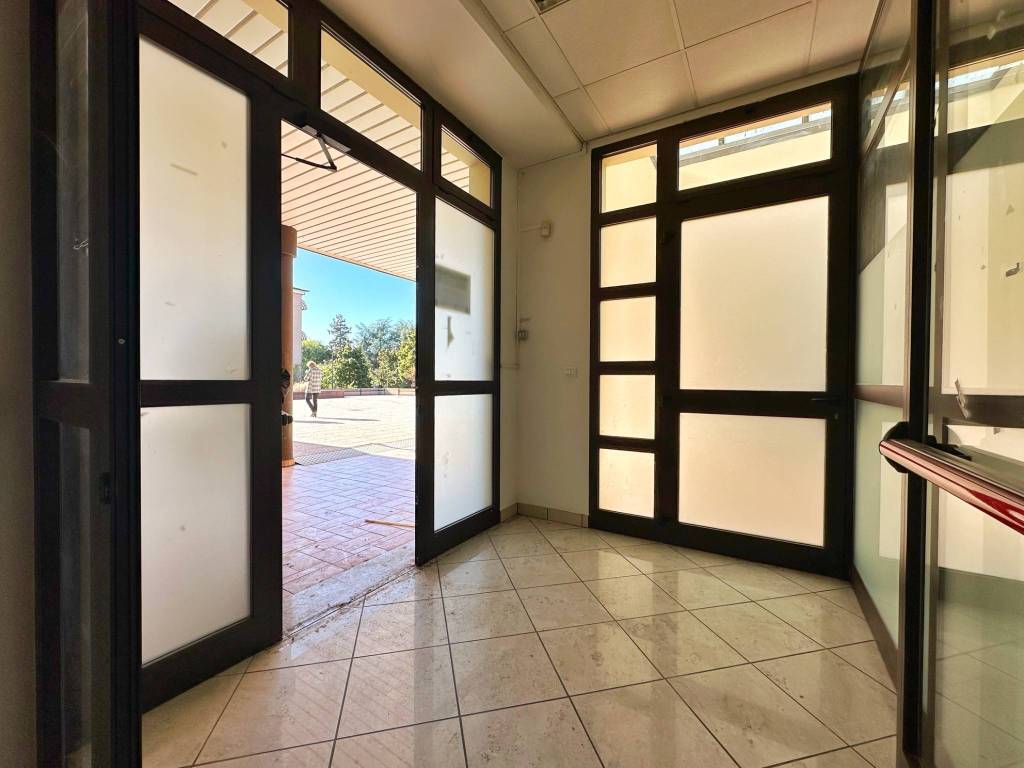 ufficio in vendita a Castelnuovo Rangone