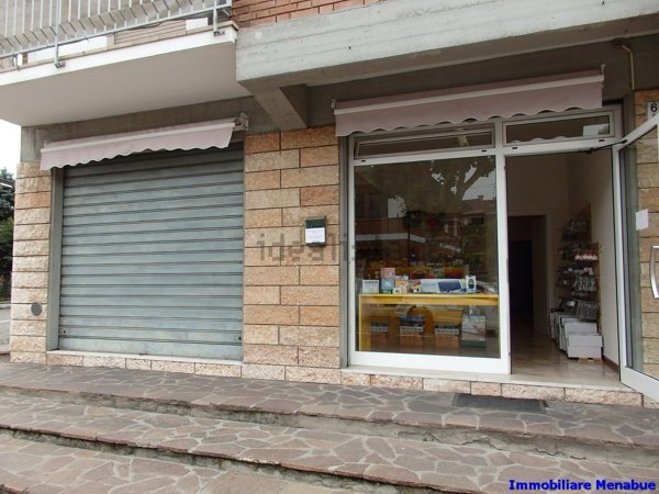 negozio in vendita a Castelnuovo Rangone