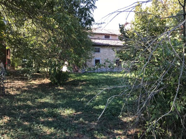 casale in vendita a Castelnuovo Rangone in zona Montale Rangone