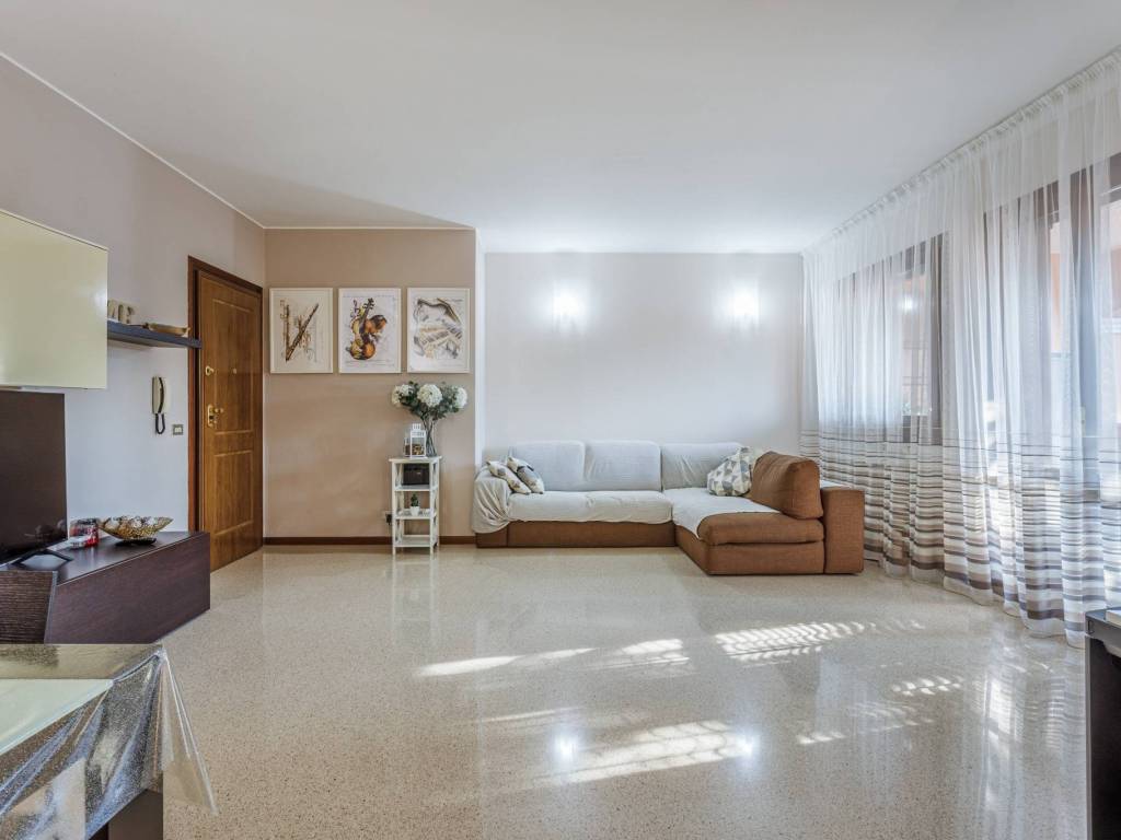 appartamento in vendita a Castelnuovo Rangone in zona Montale Rangone