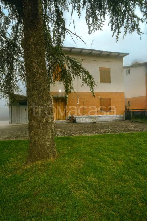 casa indipendente in vendita a Castelnuovo Rangone