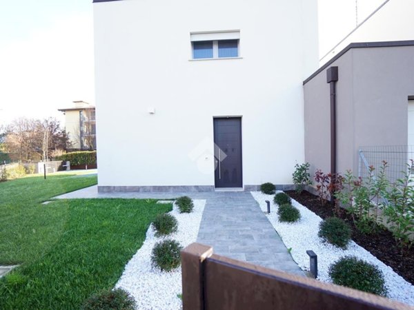 casa indipendente in vendita a Castelnuovo Rangone