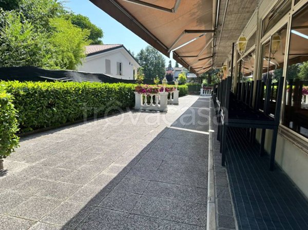 negozio in vendita a Castelnuovo Rangone