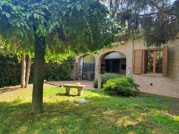 casa indipendente in vendita a Castelnuovo Rangone