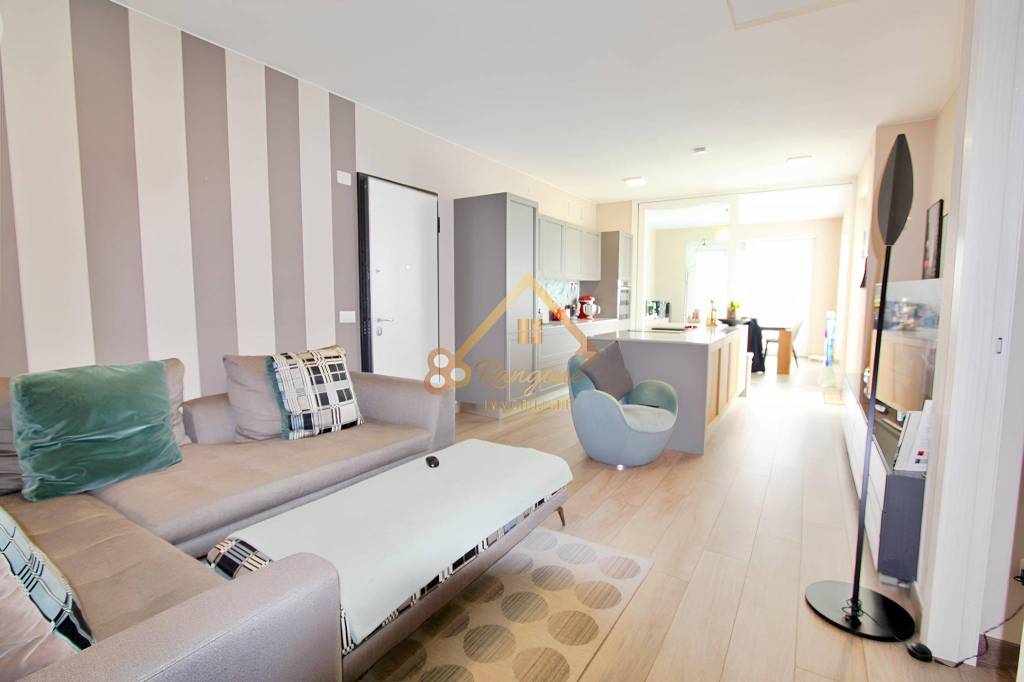 appartamento in vendita a Castelnuovo Rangone in zona Montale Rangone