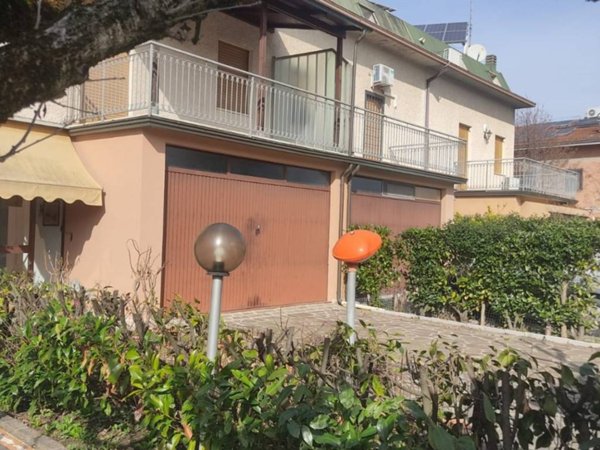 casa indipendente in vendita a Castelnuovo Rangone
