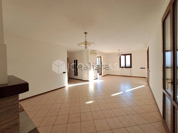 casa indipendente in vendita a Castelnuovo Rangone