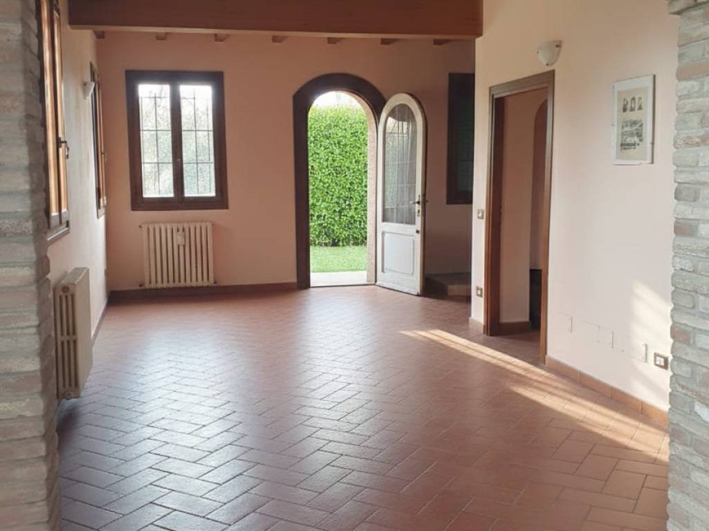 casa indipendente in vendita a Castelnuovo Rangone