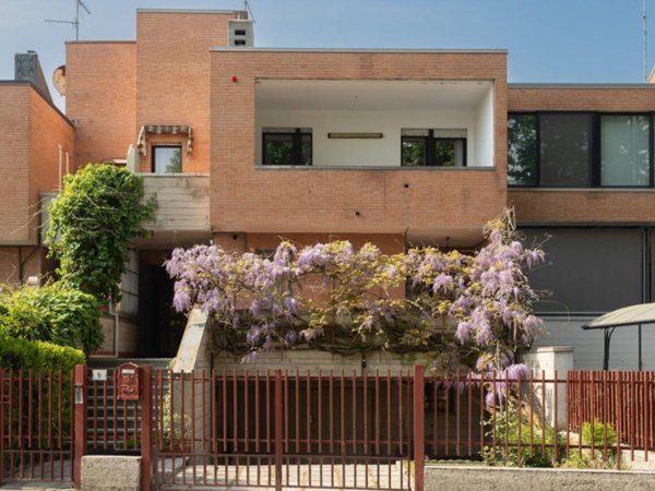 casa indipendente in vendita a Castelnuovo Rangone in zona Montale Rangone