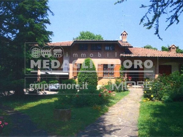 casa indipendente in vendita a Castelnuovo Rangone in zona Montale Rangone