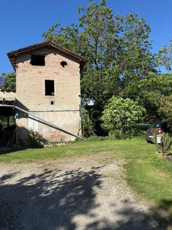 casa indipendente in vendita a Castelnuovo Rangone in zona Cavidole