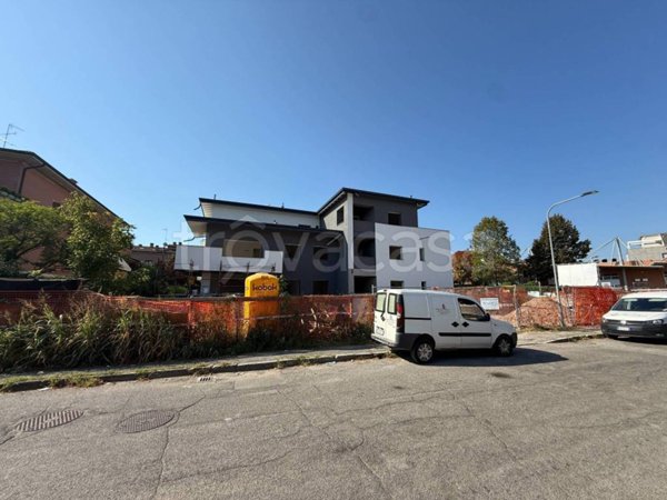 appartamento in vendita a Castelnuovo Rangone in zona Montale Rangone