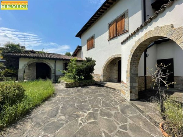 casa indipendente in vendita a Castelnuovo Rangone in zona Montale Rangone