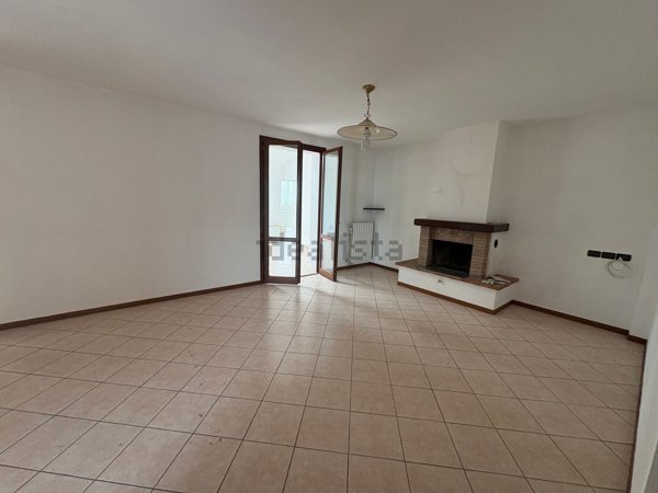 casa indipendente in vendita a Castelnuovo Rangone