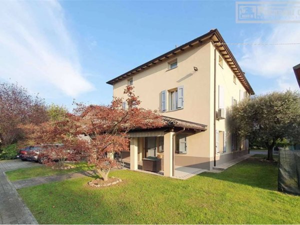 casa indipendente in vendita a Castelnuovo Rangone