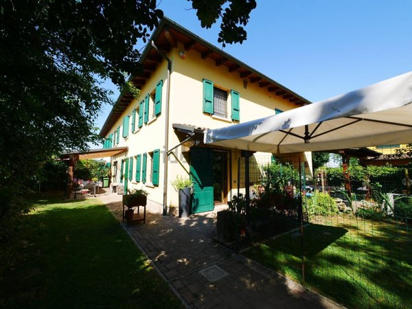 casa indipendente in vendita a Castelnuovo Rangone in zona Cavidole