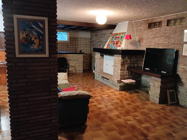 casa indipendente in vendita a Castelnuovo Rangone in zona Montale Rangone