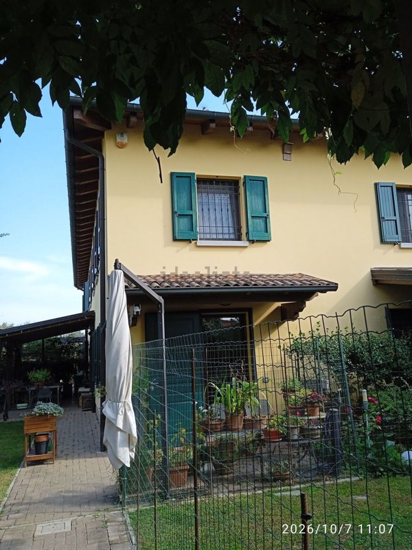casa indipendente in vendita a Castelnuovo Rangone in zona Cavidole