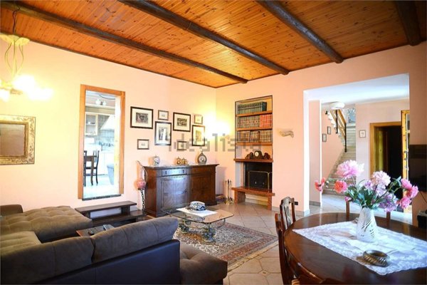 casa indipendente in vendita a Castelvetro di Modena