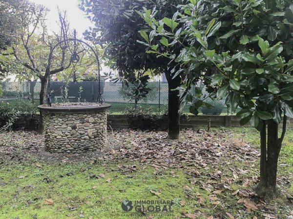 casa indipendente in vendita a Castelvetro di Modena