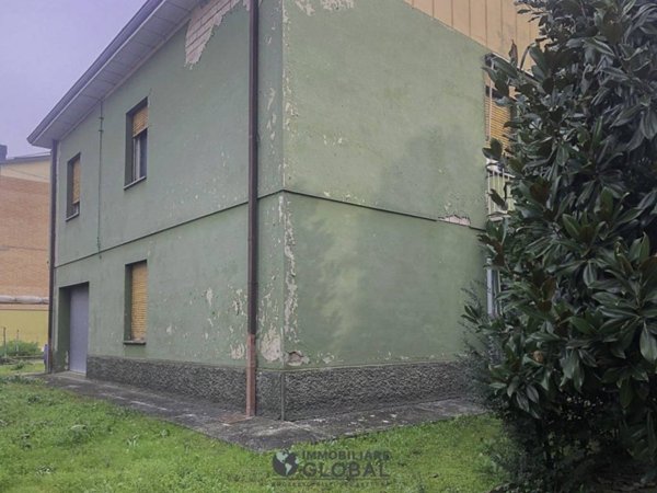 casa indipendente in vendita a Castelvetro di Modena