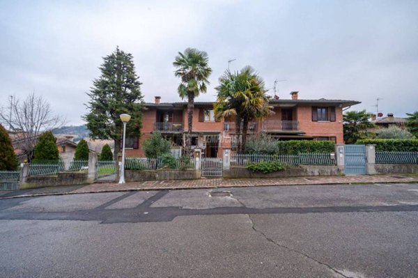 casa indipendente in vendita a Castelvetro di Modena