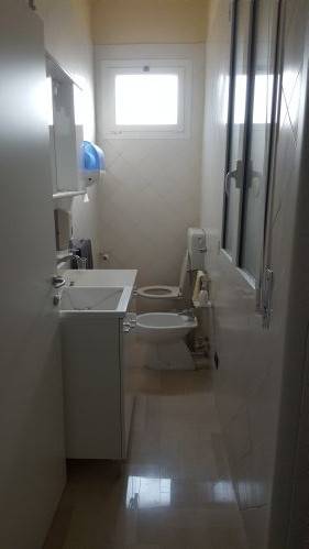 negozio in vendita a Castelvetro di Modena in zona Ca' di Sola