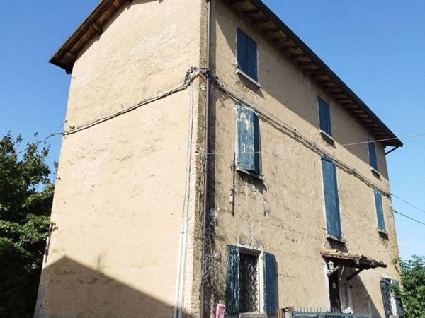 casa indipendente in vendita a Castelvetro di Modena