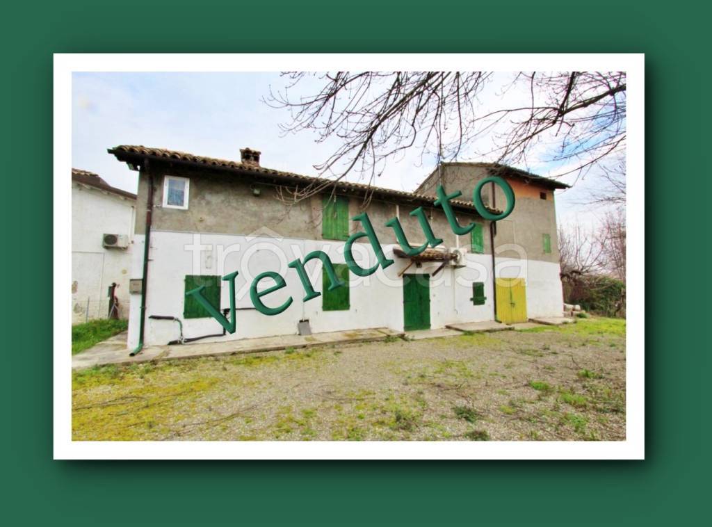 casa indipendente in vendita a Castelvetro di Modena