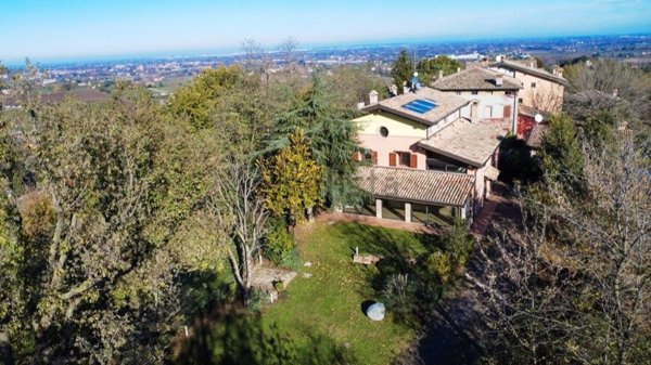casa indipendente in vendita a Castelvetro di Modena