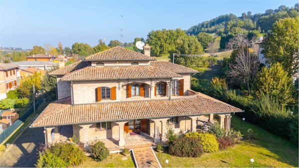 casa indipendente in vendita a Castelvetro di Modena