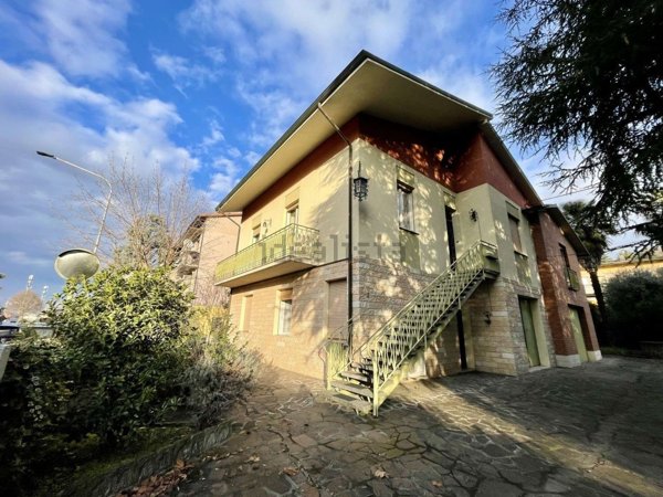 casa indipendente in vendita a Castelvetro di Modena