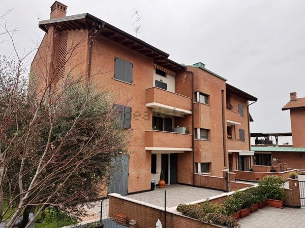 appartamento in vendita a Castelvetro di Modena in zona Ca' di Sola