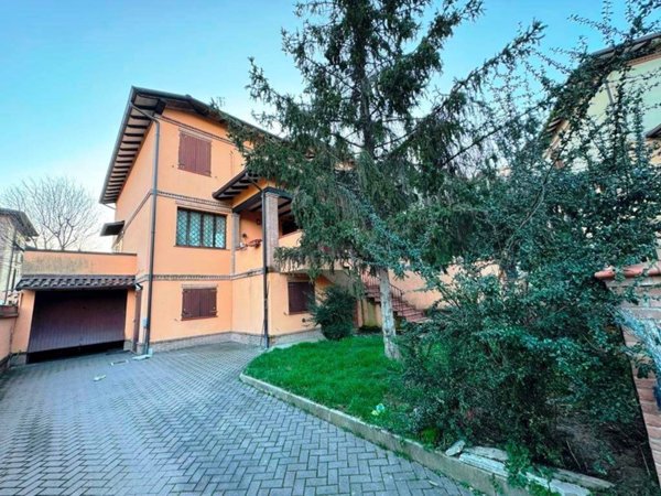 casa indipendente in vendita a Castelvetro di Modena