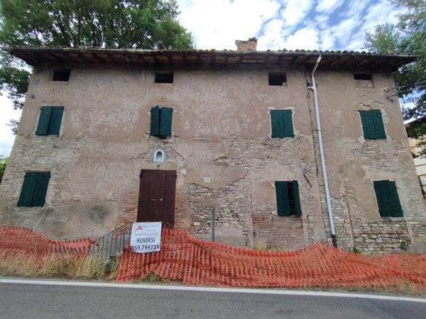 casa indipendente in vendita a Castelvetro di Modena