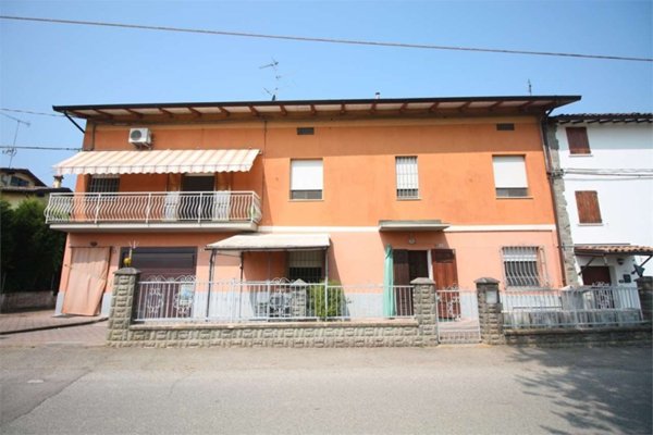 casa indipendente in vendita a Castelvetro di Modena