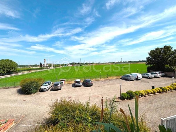 appartamento in vendita a Castelvetro di Modena in zona Ca' di Sola