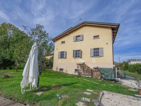 casa indipendente in vendita a Castelvetro di Modena