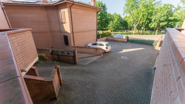 appartamento in vendita a Castelvetro di Modena in zona Ca' di Sola