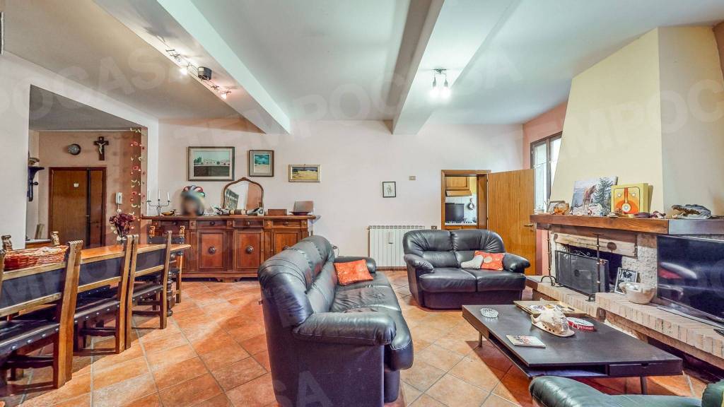 appartamento in vendita a Castelvetro di Modena in zona Levizzano Rangone