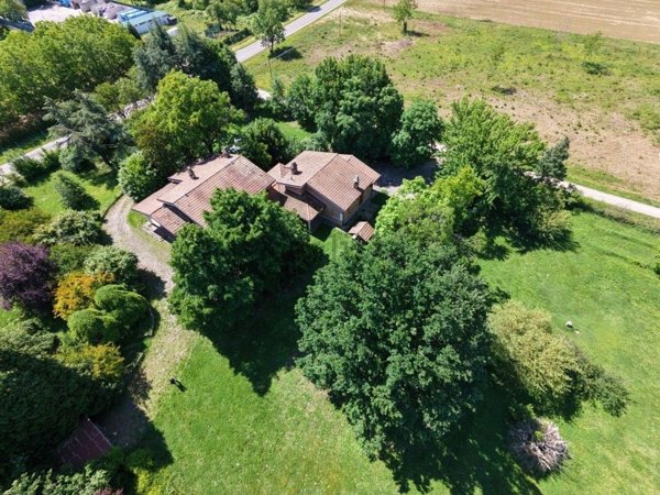 casa indipendente in vendita a Castelvetro di Modena