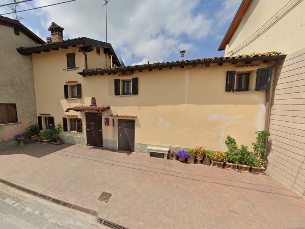 casa indipendente in vendita a Castelvetro di Modena